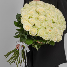 51 белая длинная роза 70 cm