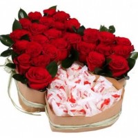 Sirds ar rozēm un sirsniņa ar Raffaello (tikai Rīgā)